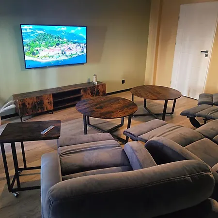 Apartament Wrocławska 5 *
