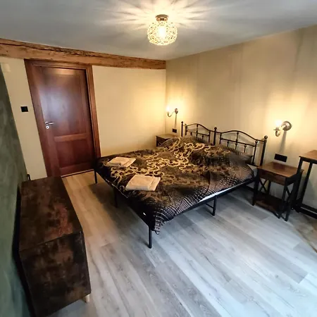 Wroclawska 5 Apartment
